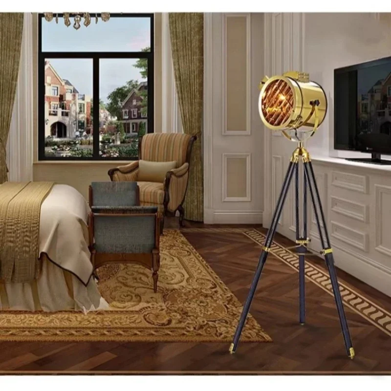 Nordic Creative Designer Stain - Floor Lamp Tripod reseña y precio